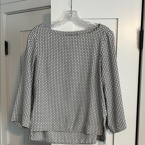 Dalia Monochrome Patterned Blouse